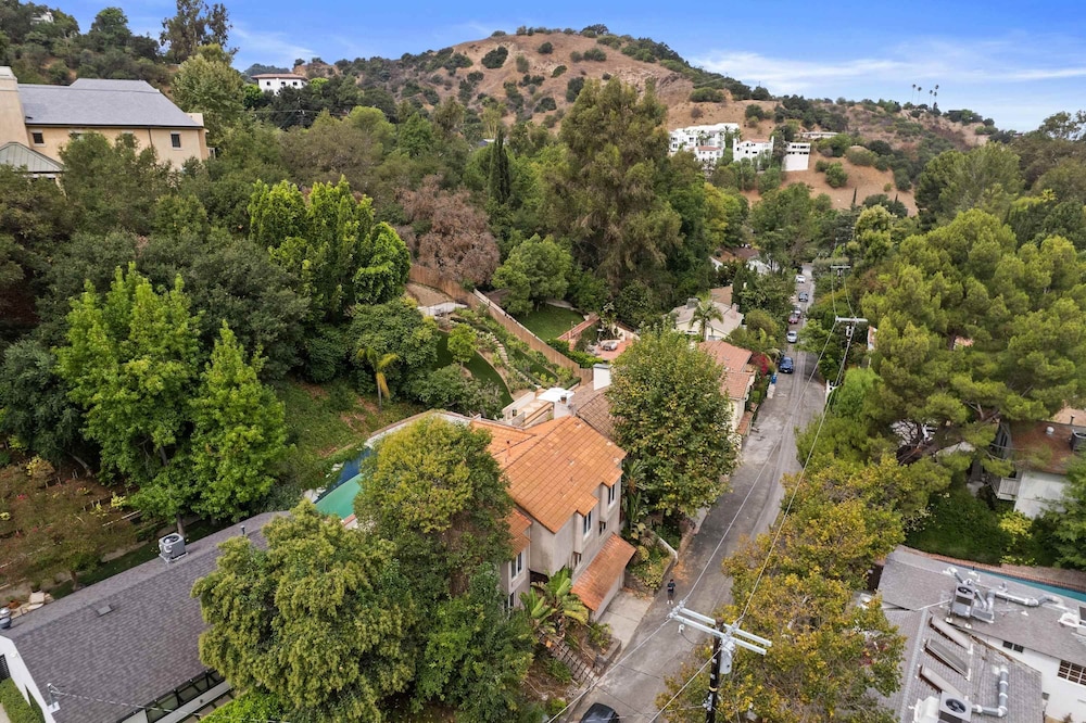 Allura Studio City Mediterranean With Private Pool