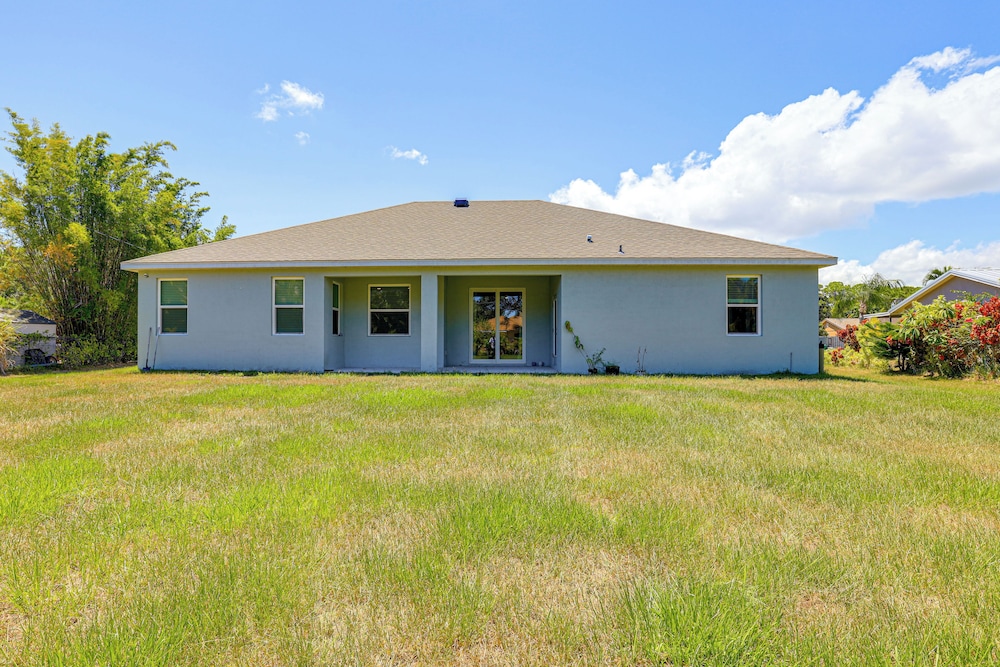 Spacious Home Near Dtwn Psl: Travel Nurses Welcome