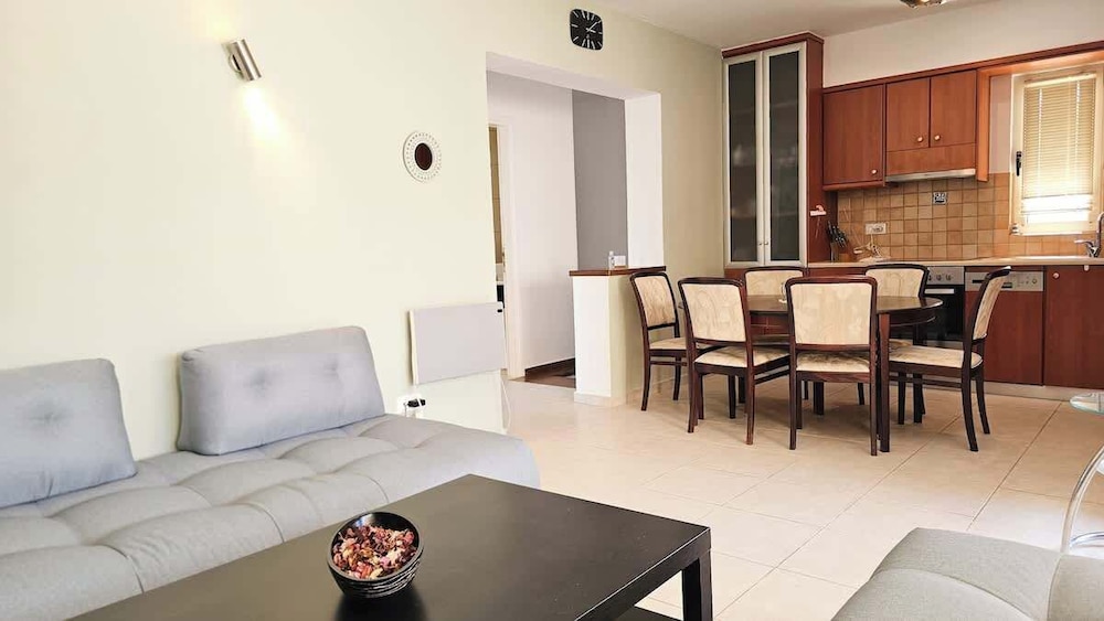 Casa Elysia 1BR with Beach & Pool