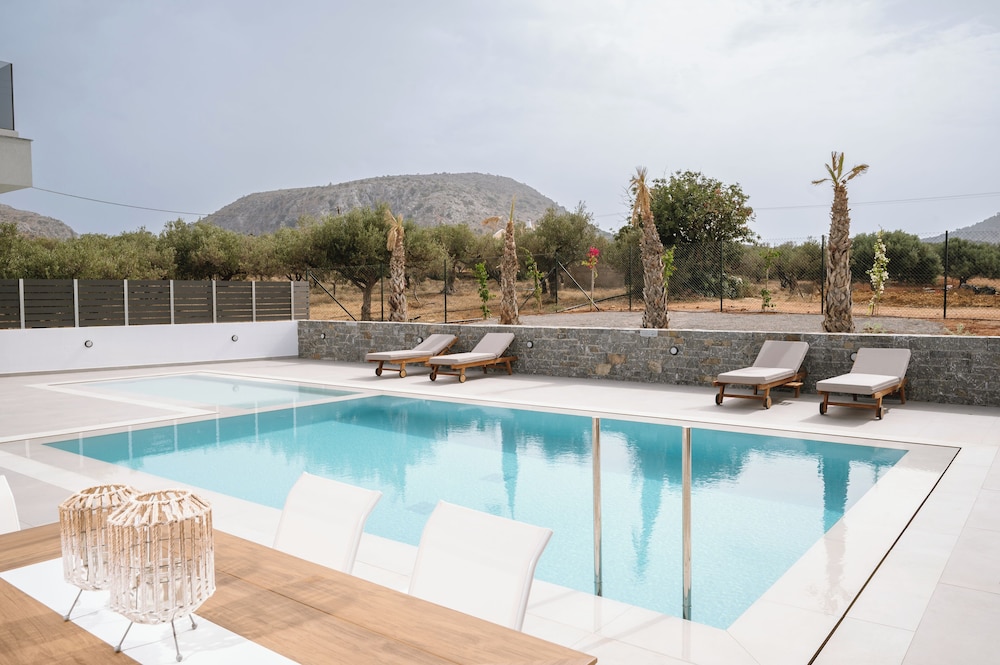 Temma Villas