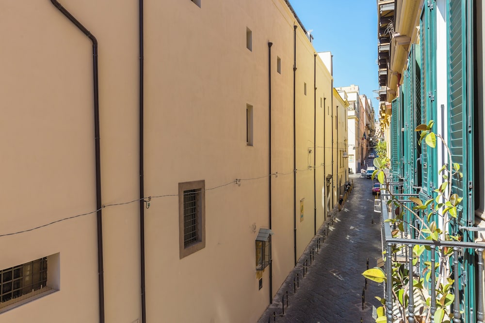 Design Studio Duplex at National Museum — Naples photo 2