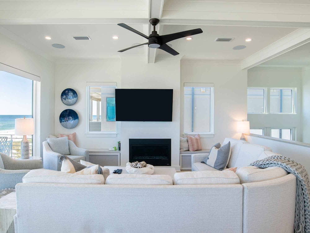 Viviana #1 by Southern Vacation Rentals view 3