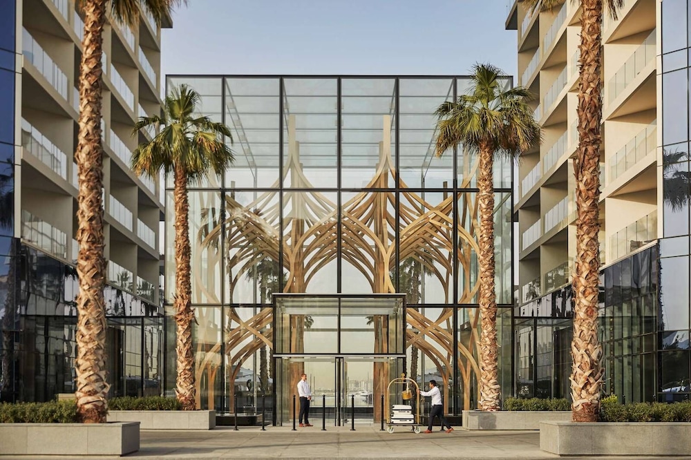 Five Palm Jumeirah Residences -Mint Stay
