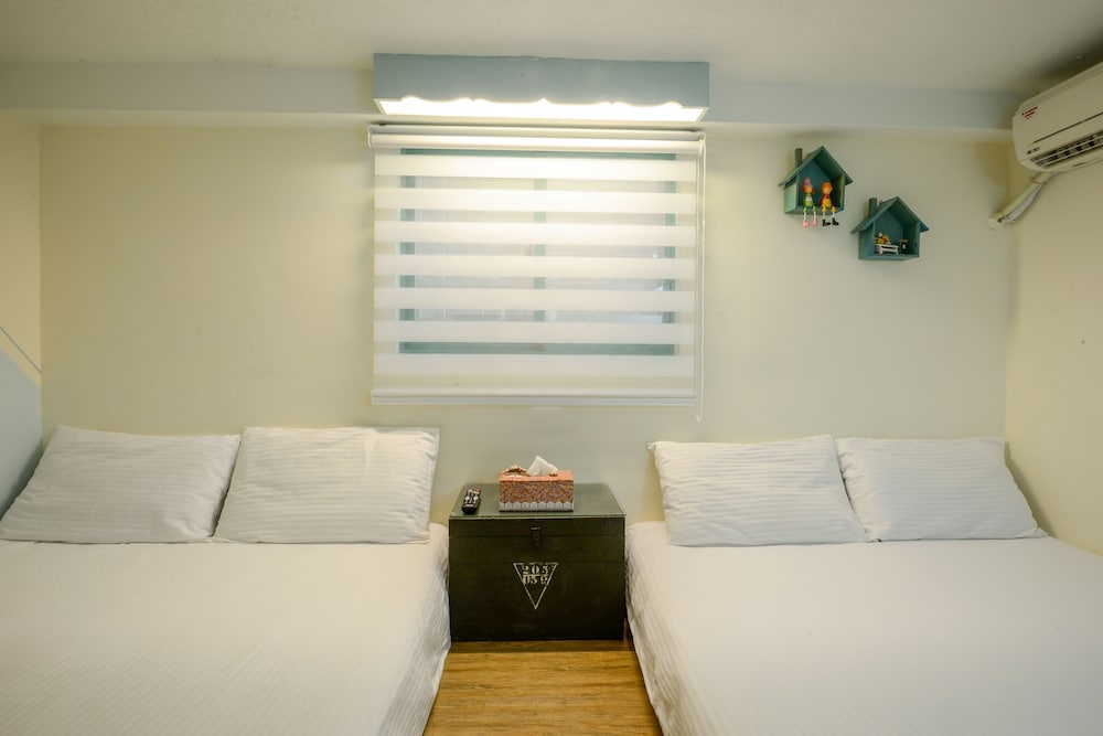 Rabbit house hotel