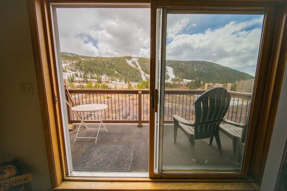 Summit County Vacations - Cinnamon Ridge B304 by SummitCove Vacation Lodging - Property Image 3