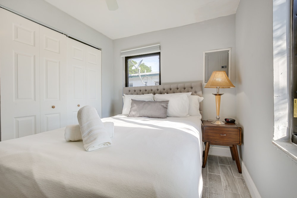 Walk to Flagler Beach: Sunny Retreat Near Casinos
