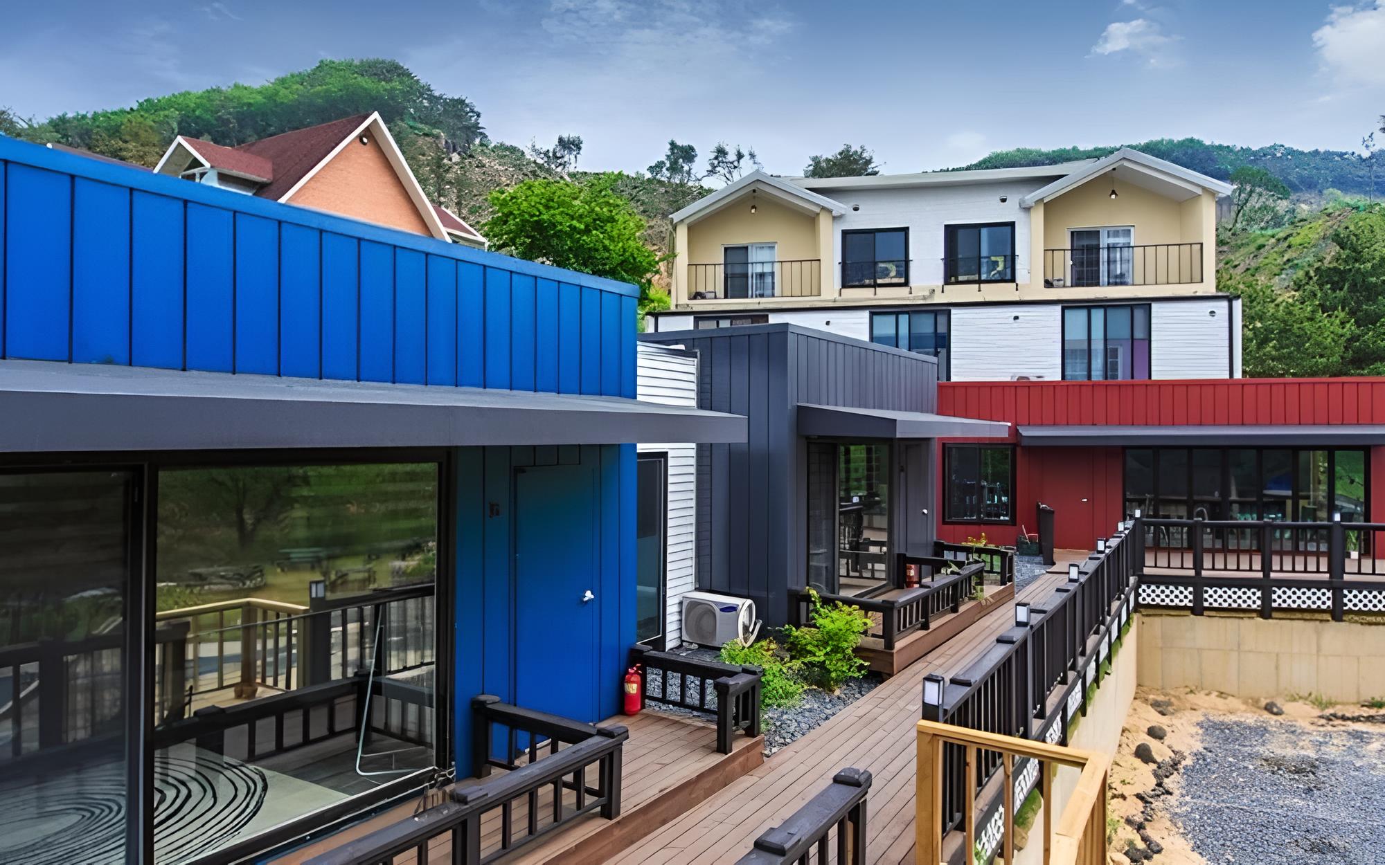 Pocheon La Vie En Rose Pension view 2