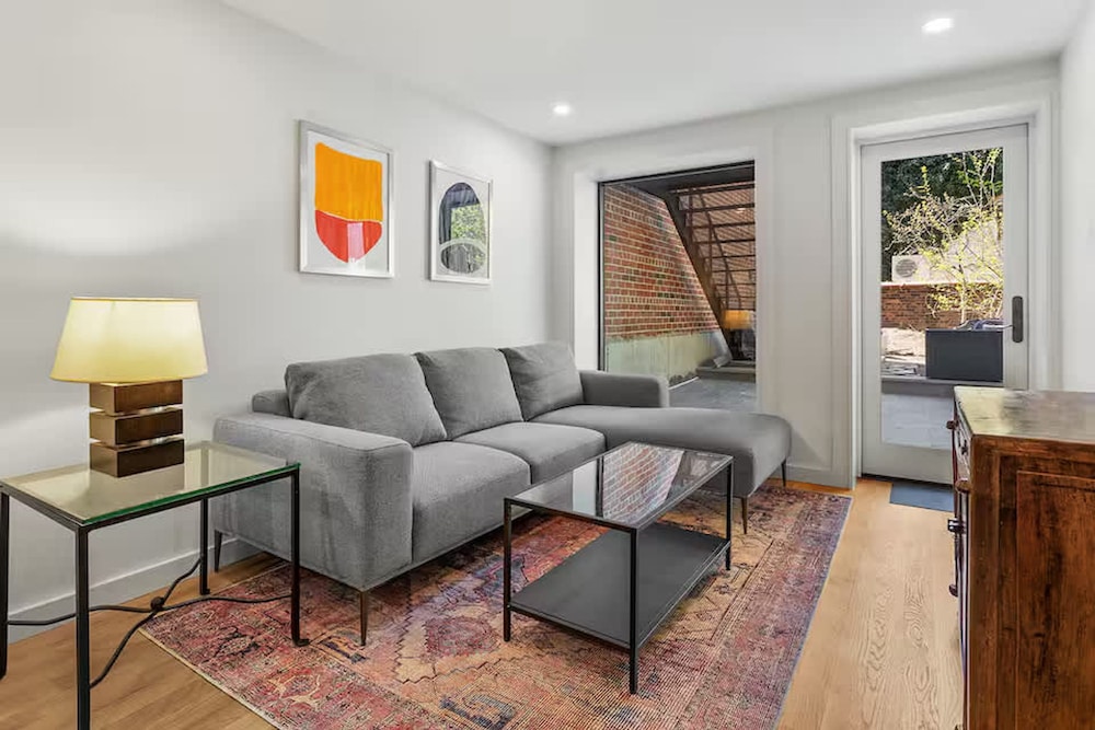 Degraw Place by Rove Travel Apt w Private Patio