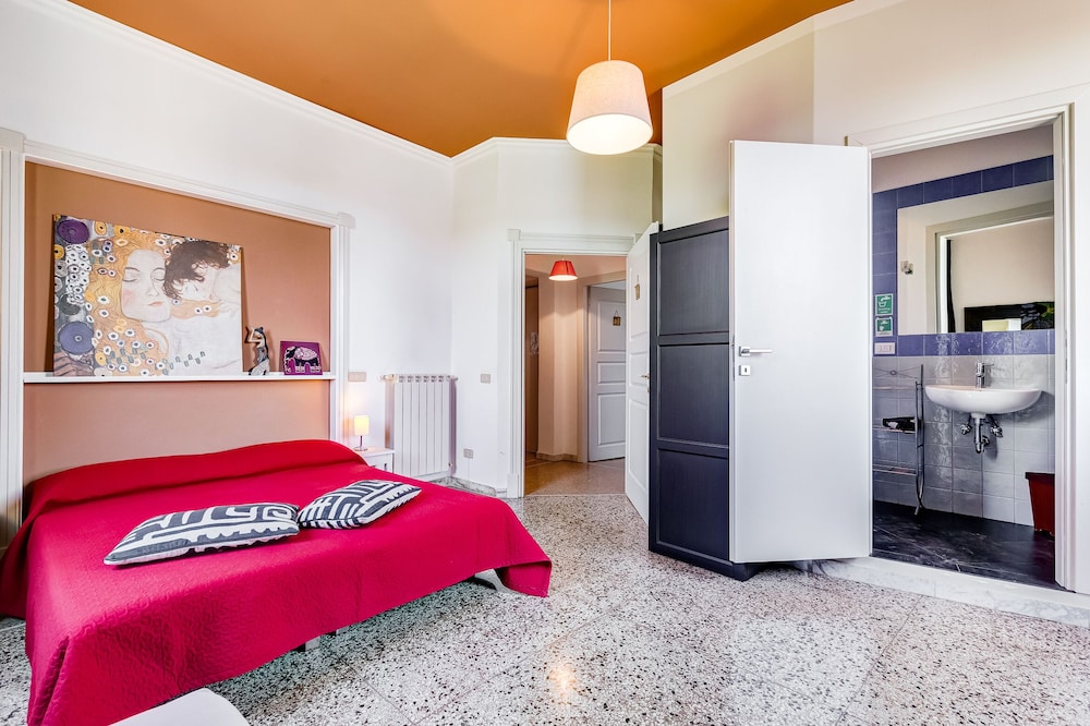 Giulio Cesare Vatican Apartment