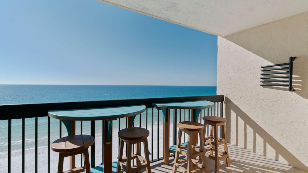 Sundestin 1206- The Sundestination