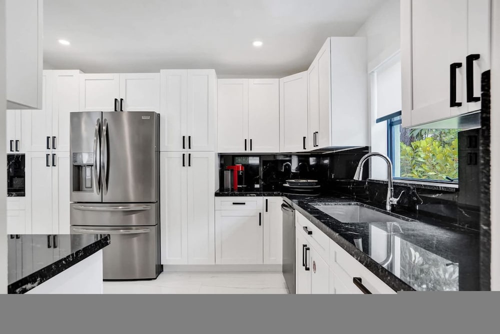 Hibiscus House in Fort Lauderdale