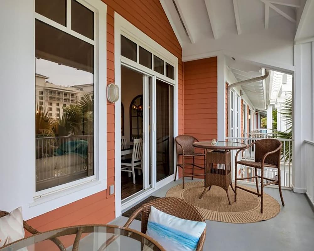 Market Street Inn 545