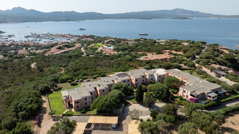 Terrazza al Poggio Vista Mare by Wonderful Italy