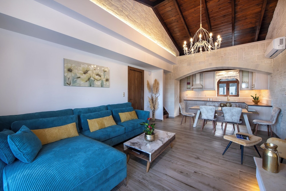 Geroulios Kastro Villas