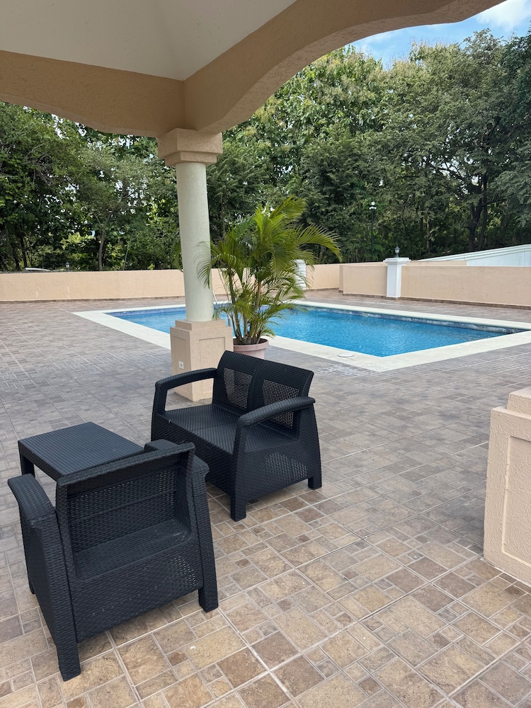 Vista Mar 3 bedroom ocean view Beach Golf Marina