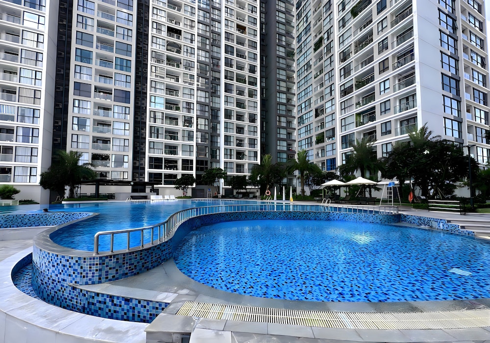 Mira Housing- Vinhome Skylake Luxury Apartment