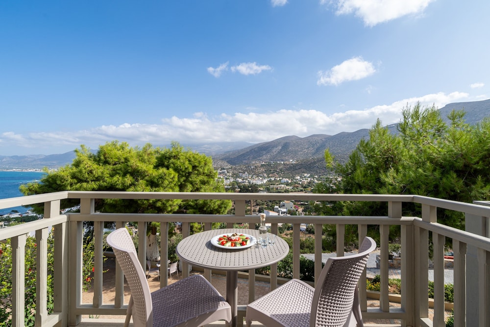 Blue View Villas