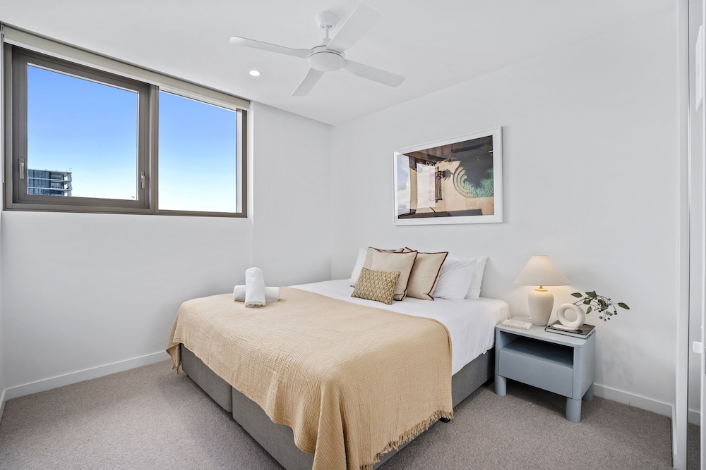 Mermaid Beach Vacations - Dawn - GCLR - Property Image 4