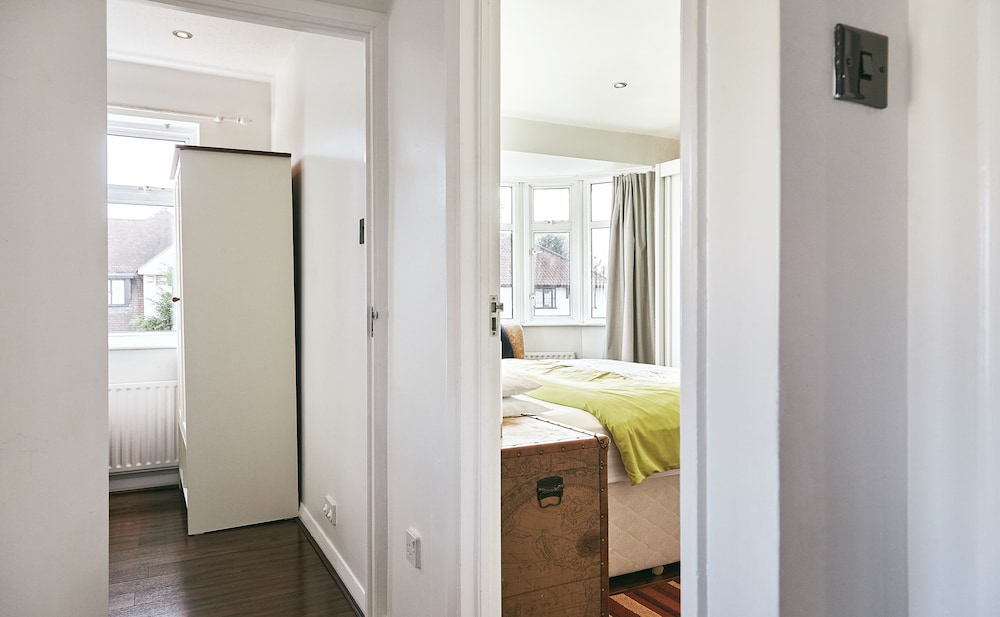 16 Austin Avenue view 5