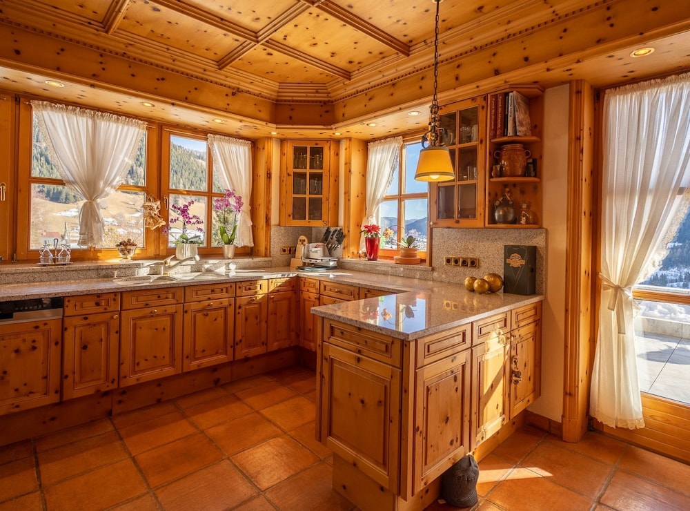 Bad Kleinkirchheim Lush and Spacious Villa With Indoor Pool and Wellness