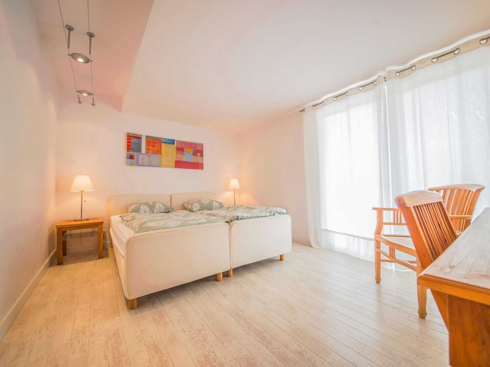 Holiday Home With a Terrace in Warisy