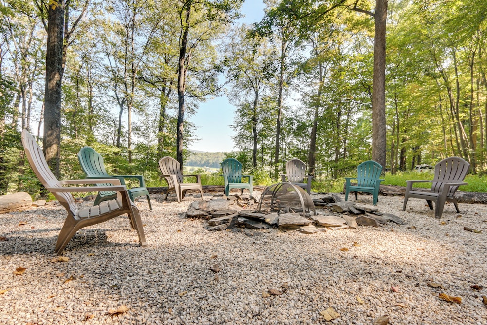 History, Hikes & Fireside Nights: Fayetteville Gem
