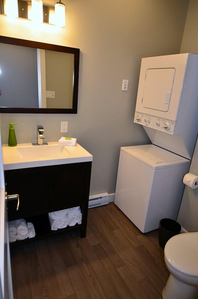 First Avenue Executive Suites