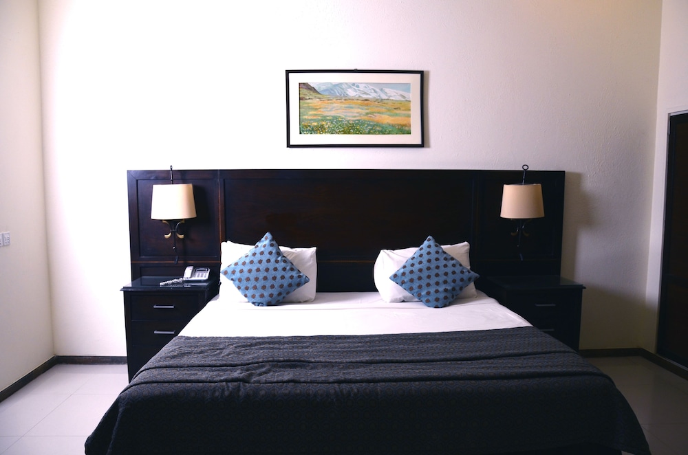 Dreamworld Resort, Hotel & Golf Course
