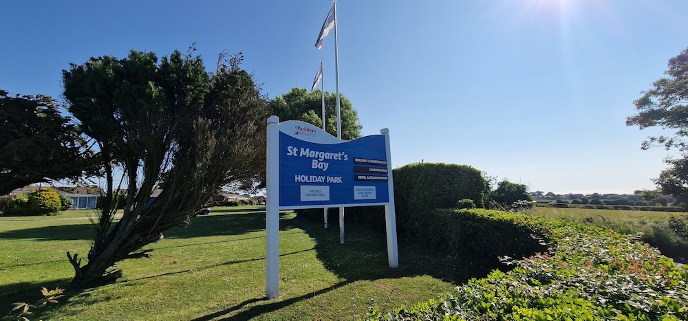 Dover Vacations - Dashortbreaks-stmargaretsbay-wifi-parking - Property Image 11