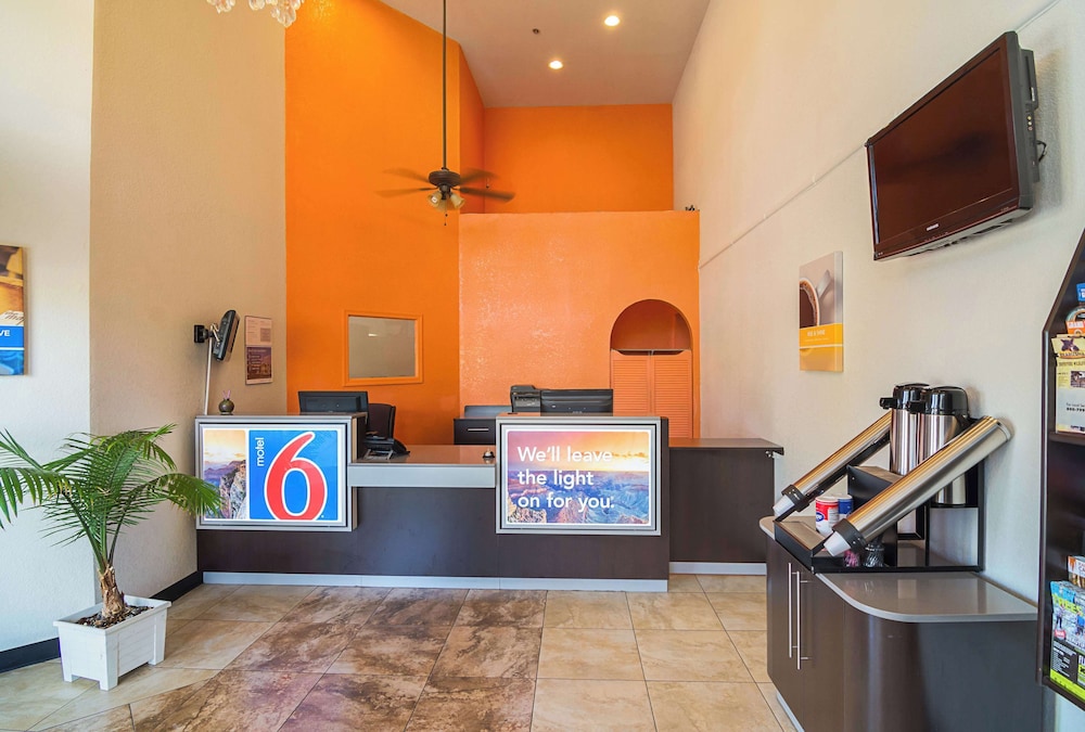 Motel 6 Chandler, AZ