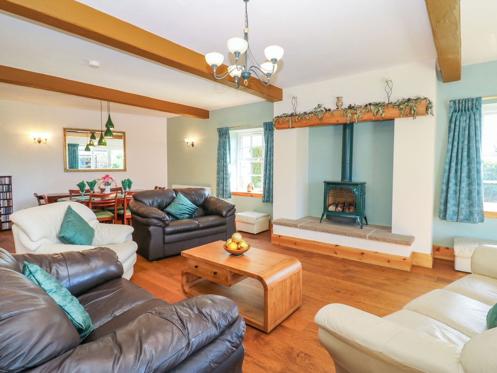 Moorhen House