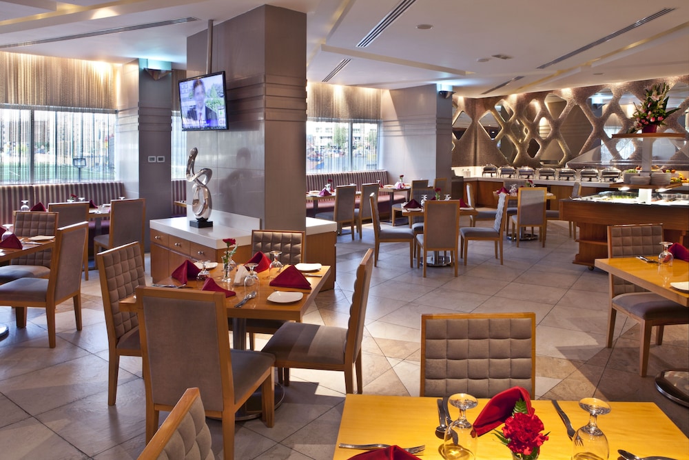 Landmark Grand Hotel photo 5