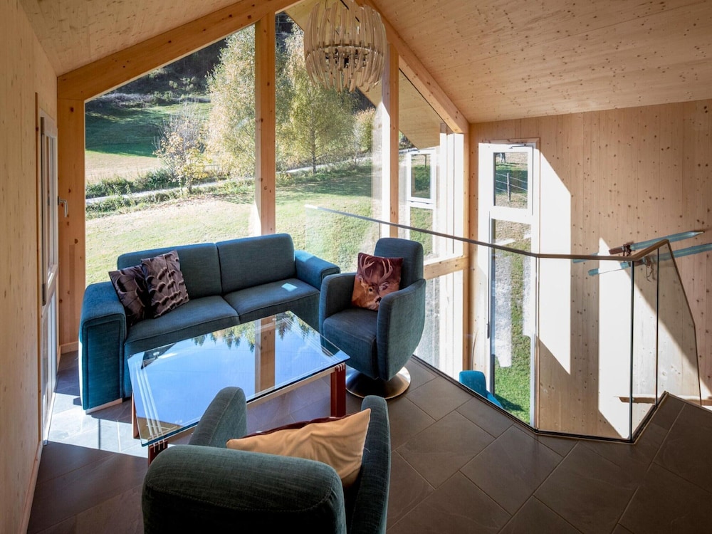 Chalet in Sankt Georgen on Ski Slopes