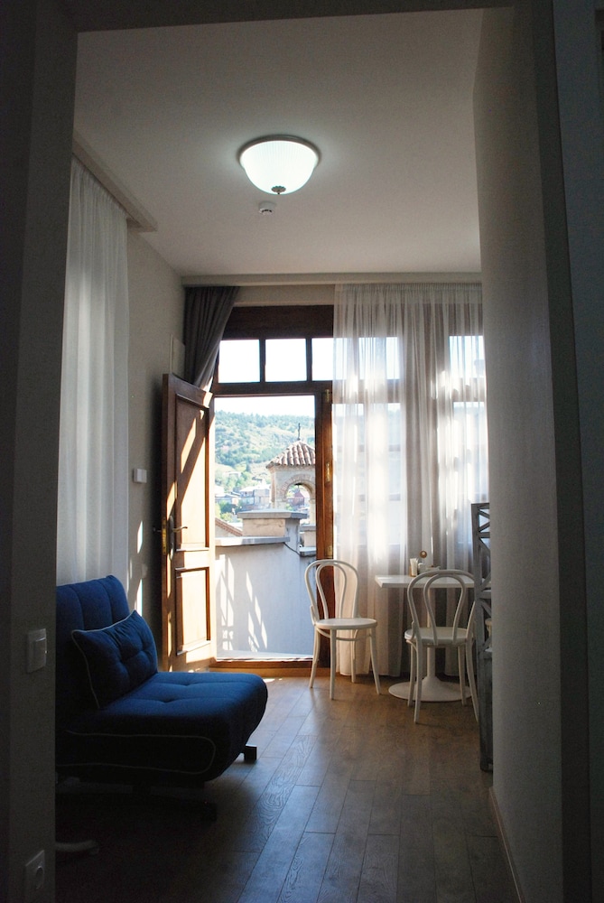 OC Apartments