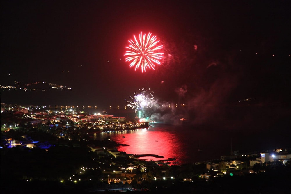 Agios Nikolaos Vacations - Elounda Solfez Villas - Property Image 28