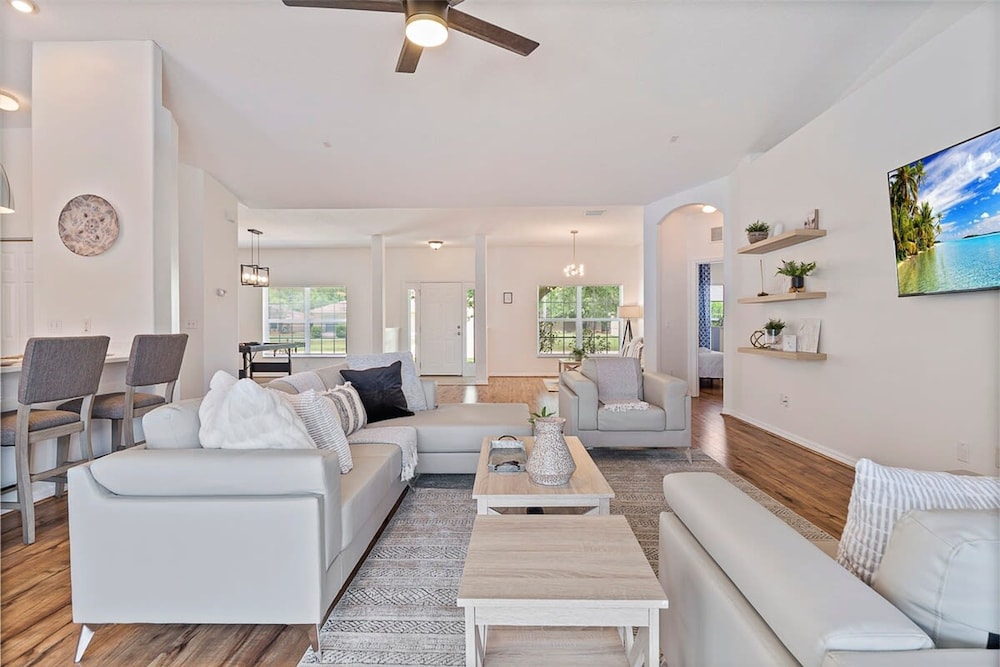 Stunning 4BR Home Fenced Yard Heated Pool