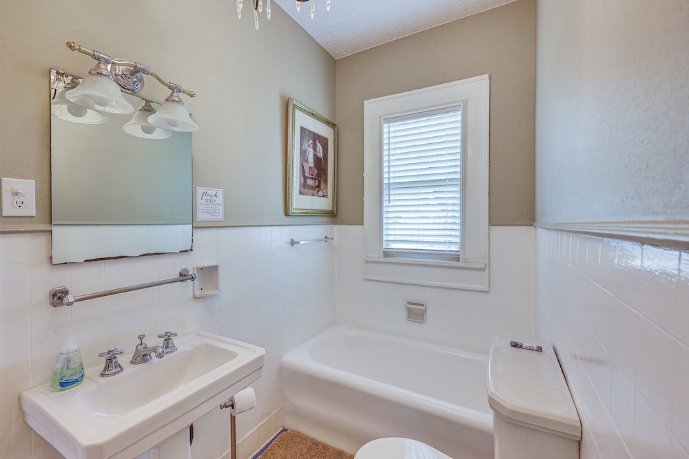 Great for Gatherings! Gem < 1 Mi to Dtwn Texarkana