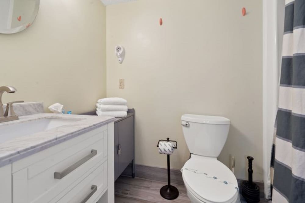 Units at Patricia Grand Resort by Elliott Beach Rentals
