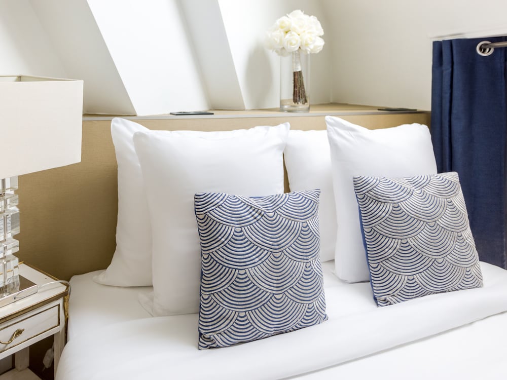 Merveil Luxury Suites - Royale - Saint Honore view