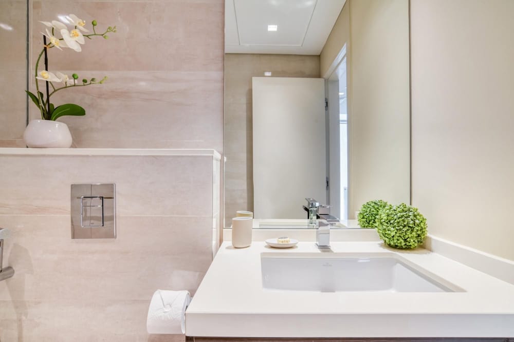 Bright Homey Studio Apartment in JLT