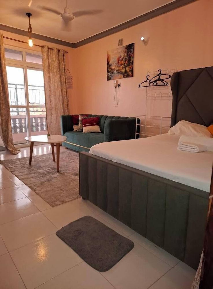 Lux Suites Lexy Homes Bamburi