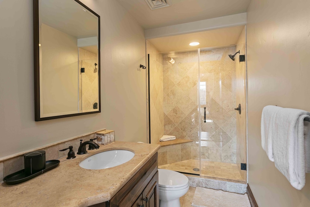 706 - Three Bedroom Deluxe Silver Strike 3 Condo