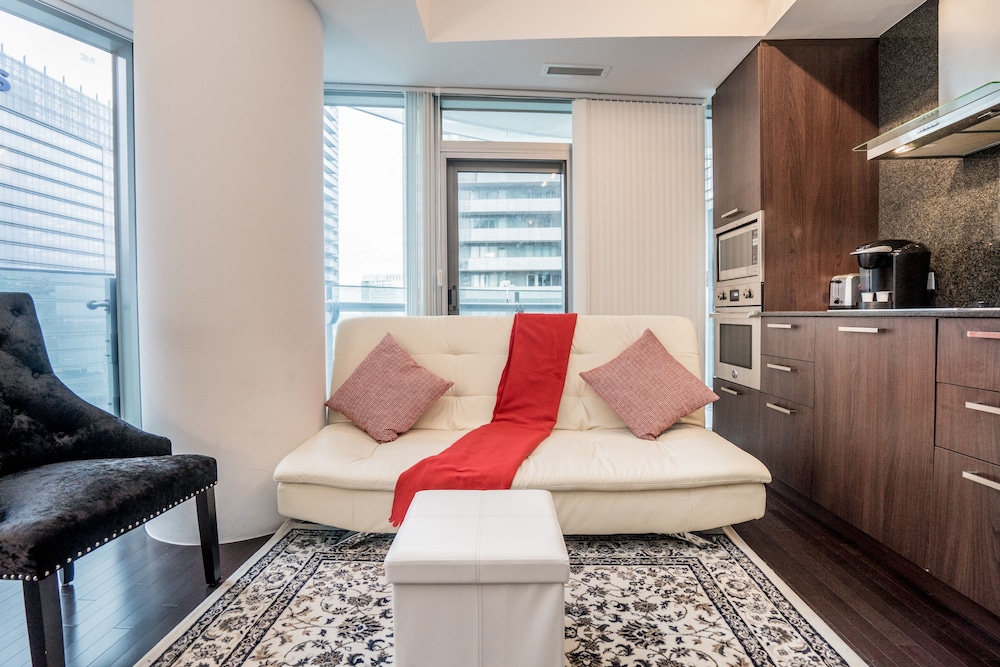Aaira Suites photo 4