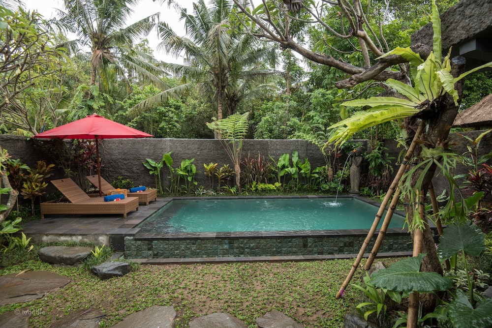 Bunut Garden Luxury Private Villa