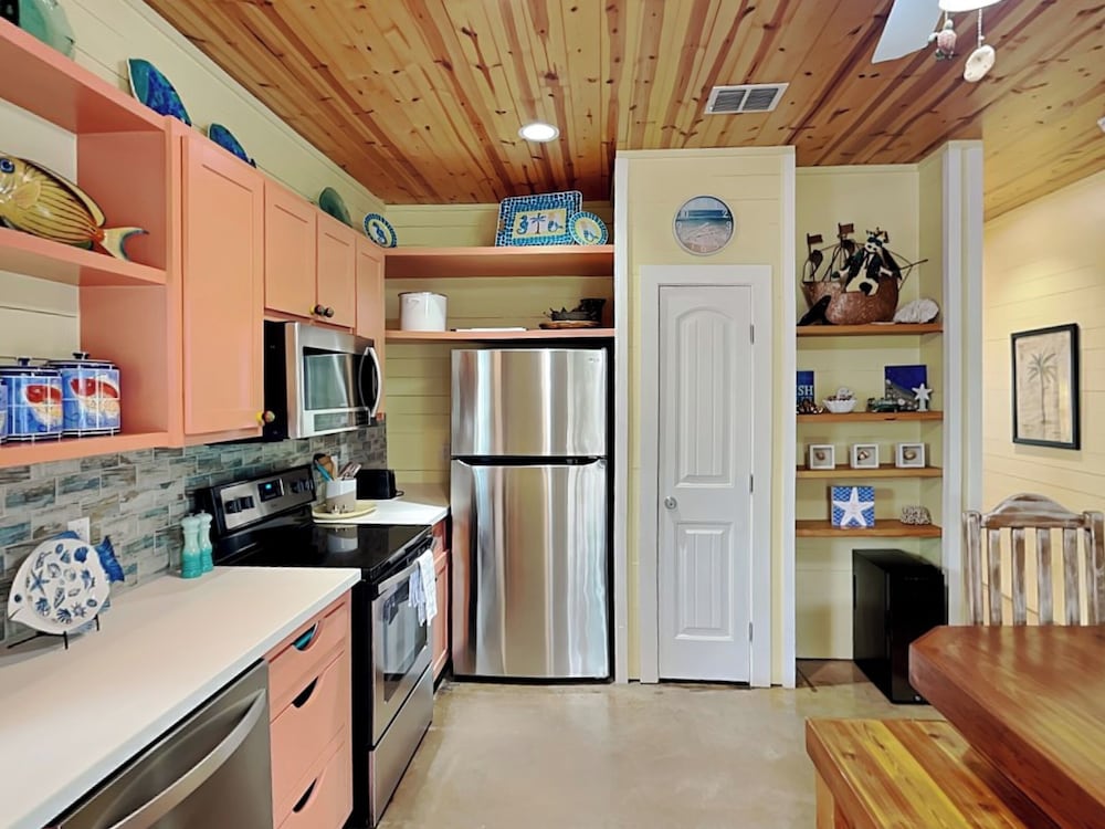 Seas The Day by Silver Sands Vacation Rentals