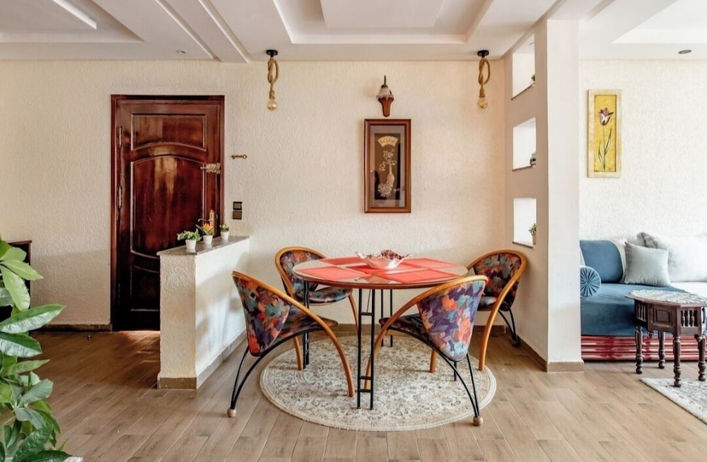 lux appartement avec piscine