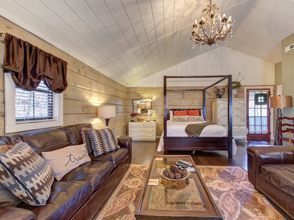 Seclusion Retreat view 3