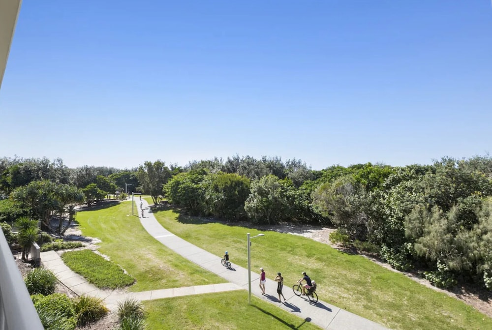 Luxury Apartments on Bells Boulevard