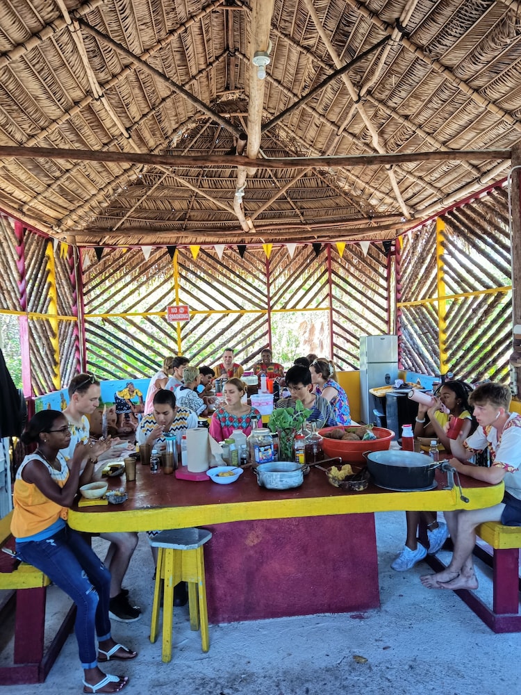 Palmento Grove Eco Cultural & Fishing Lodge