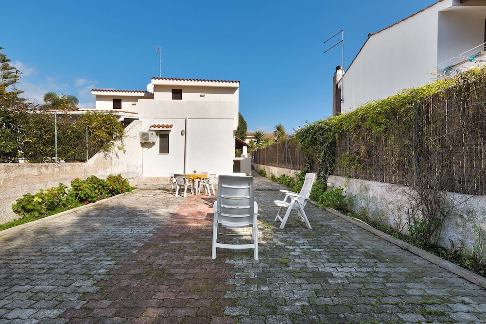 Appartamento Canneto view 4